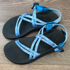 LIKE NEW - Women’s Chaco Sandals